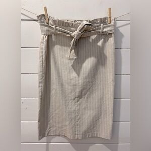 Linda Matthews Beige Vertical Striped Stretch Skirt  – Size 8